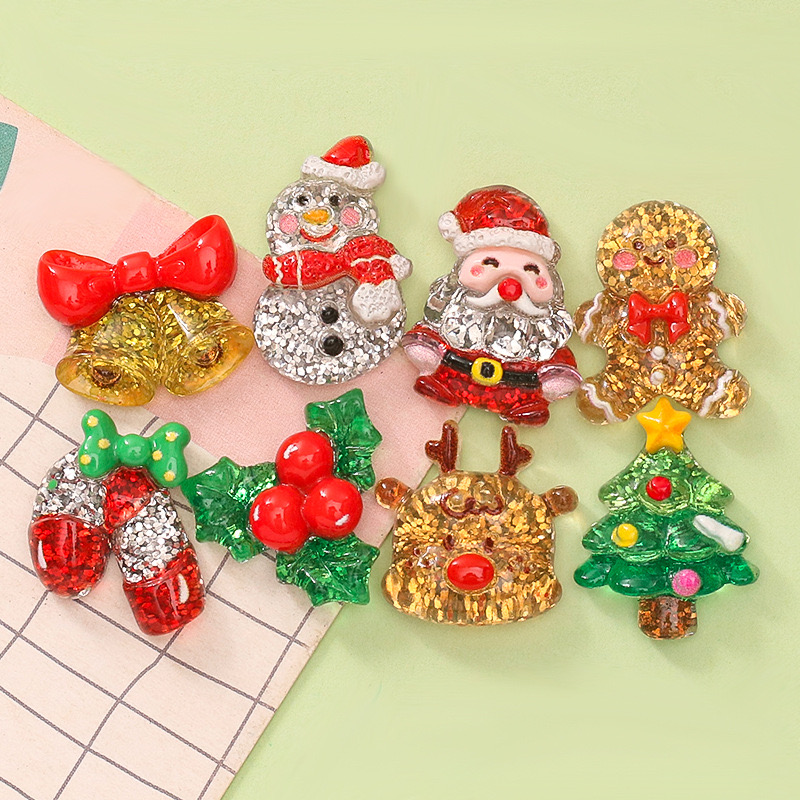 Elk Bugle Call - スクラップブック、サンタの木、エルク、雪だるま、フラットバックストーン、DIYクリスマスデコレーション、置物アクセサリー、工芸品、10個用の樹脂漫画ベル